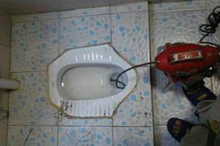 甘泉城关厕所渗水水,管道怎样清洗